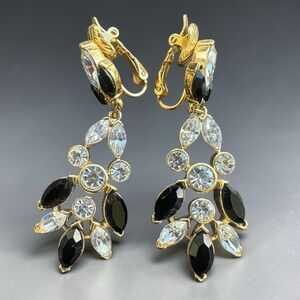 Signed TRIFARI Clear Black Dangle Drop Rhinestone Clip Earrings